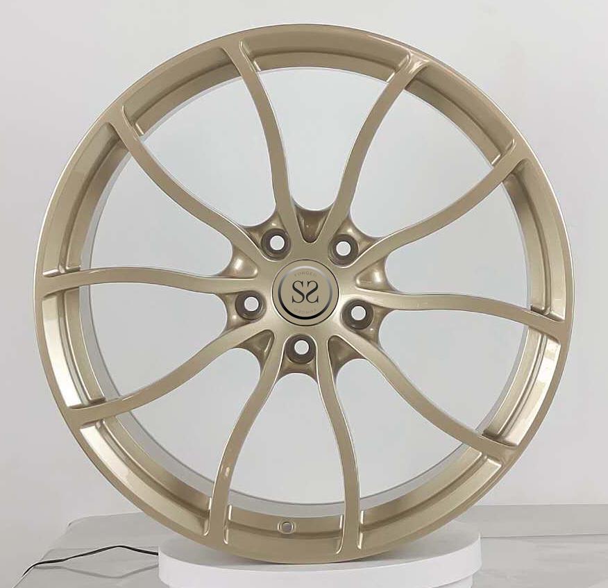 BMW 520d F10 20x9 (1)